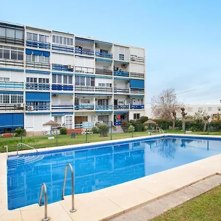En Torremolinos, Urb Alamos Torremolinos